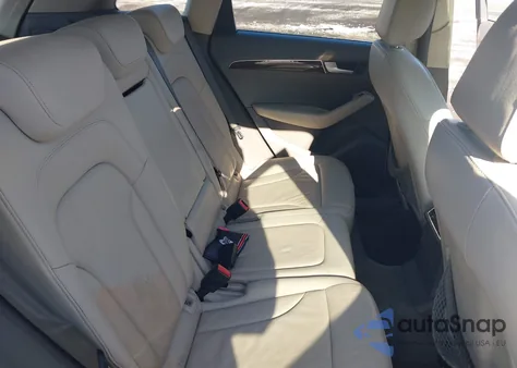 2010 Audi Q5 3.2 Premium from USA, damaged, VIN WA1CKAFP3AA032271